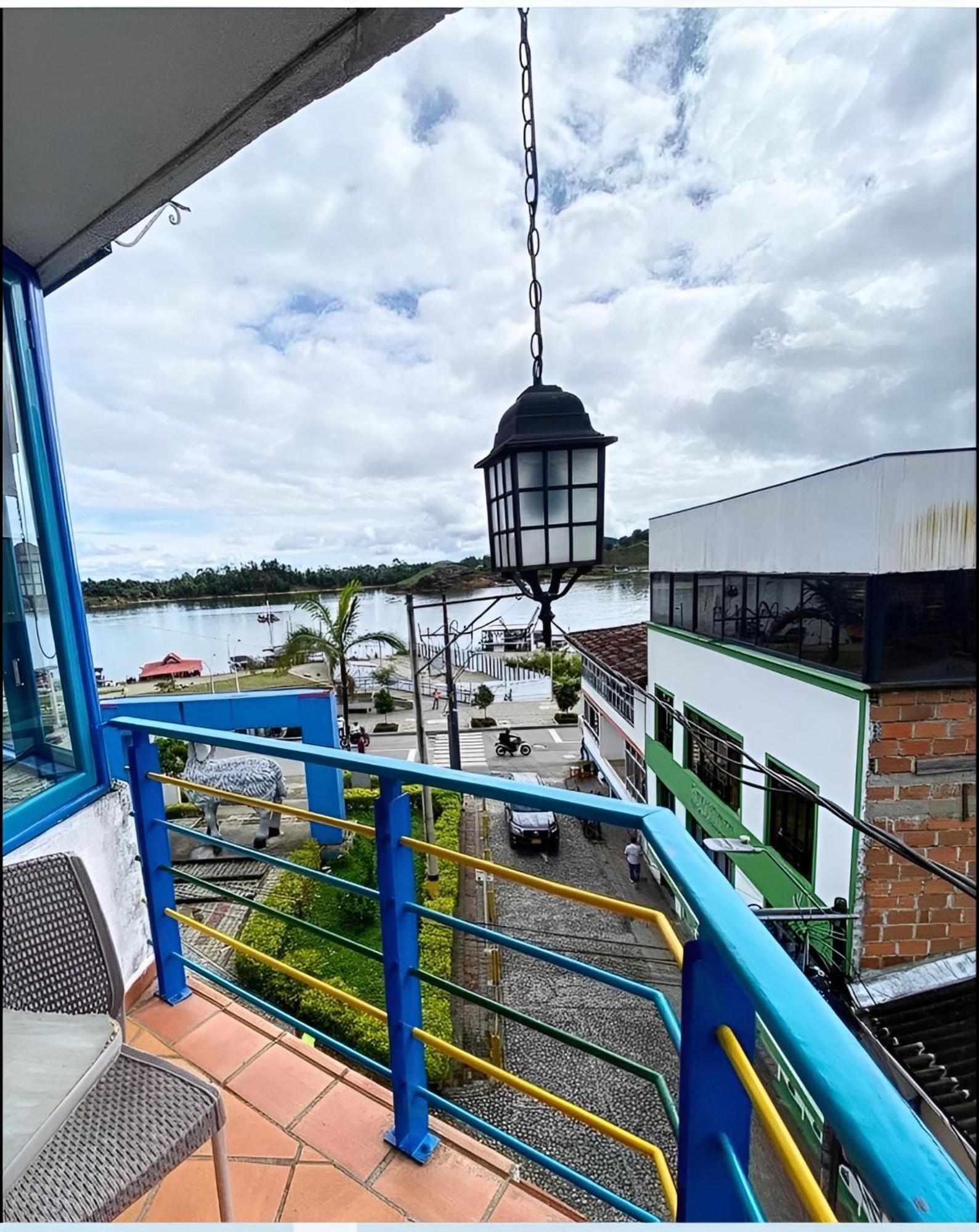 Hotel Guatatur Guatapé 외부 사진