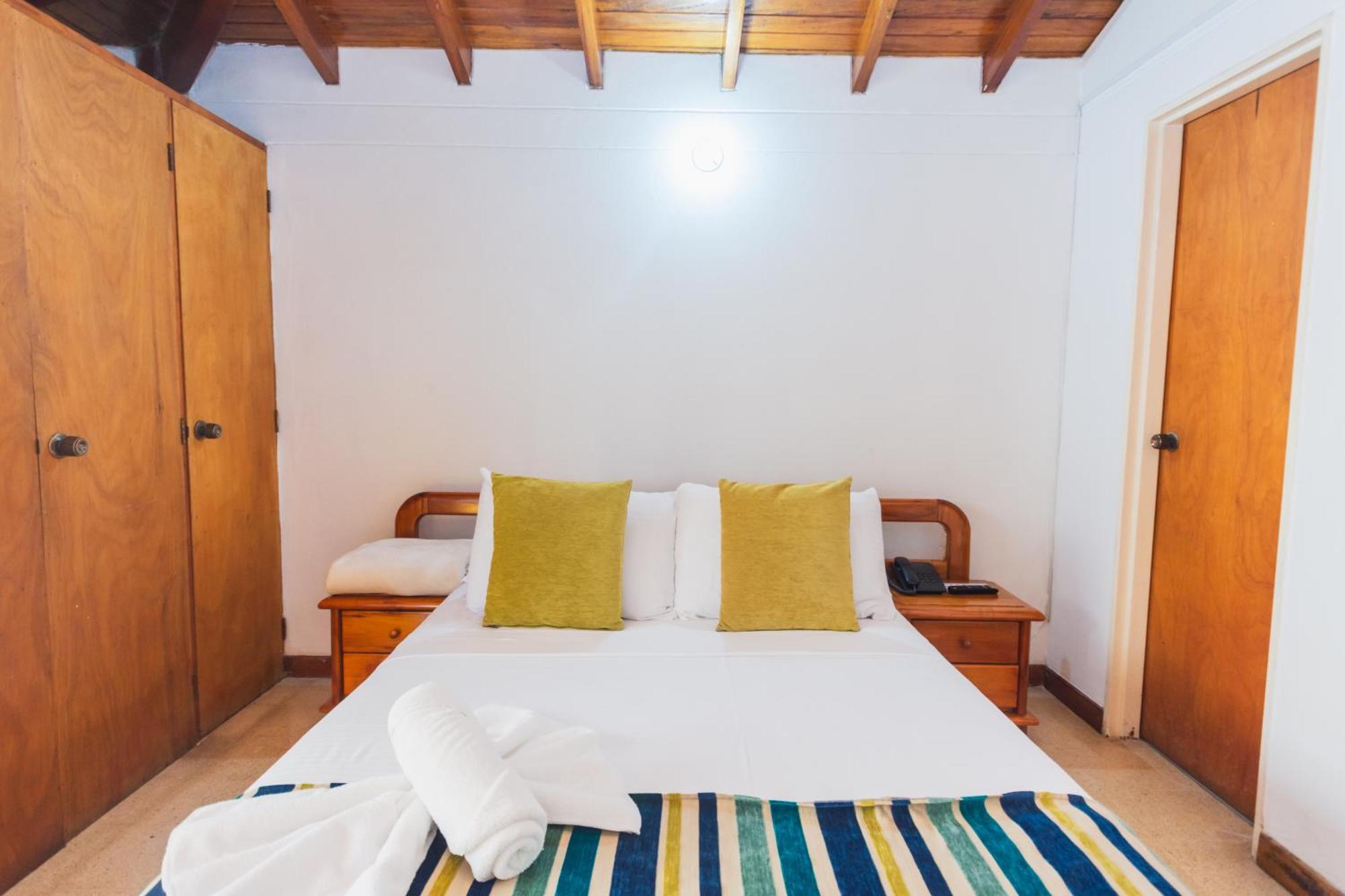 Hotel Guatatur Guatapé 외부 사진