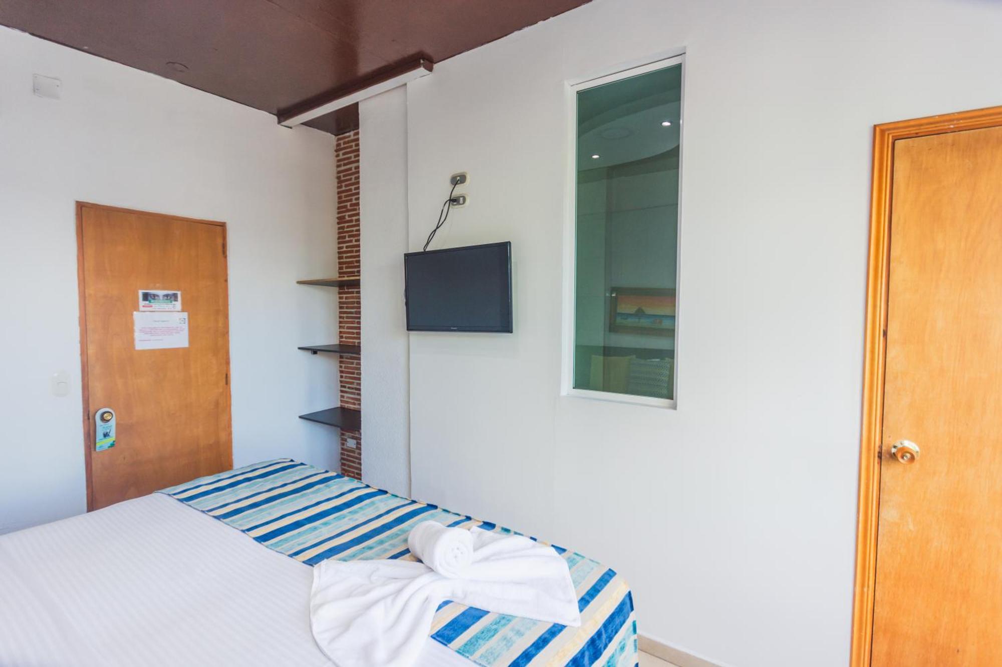 Hotel Guatatur Guatapé 외부 사진
