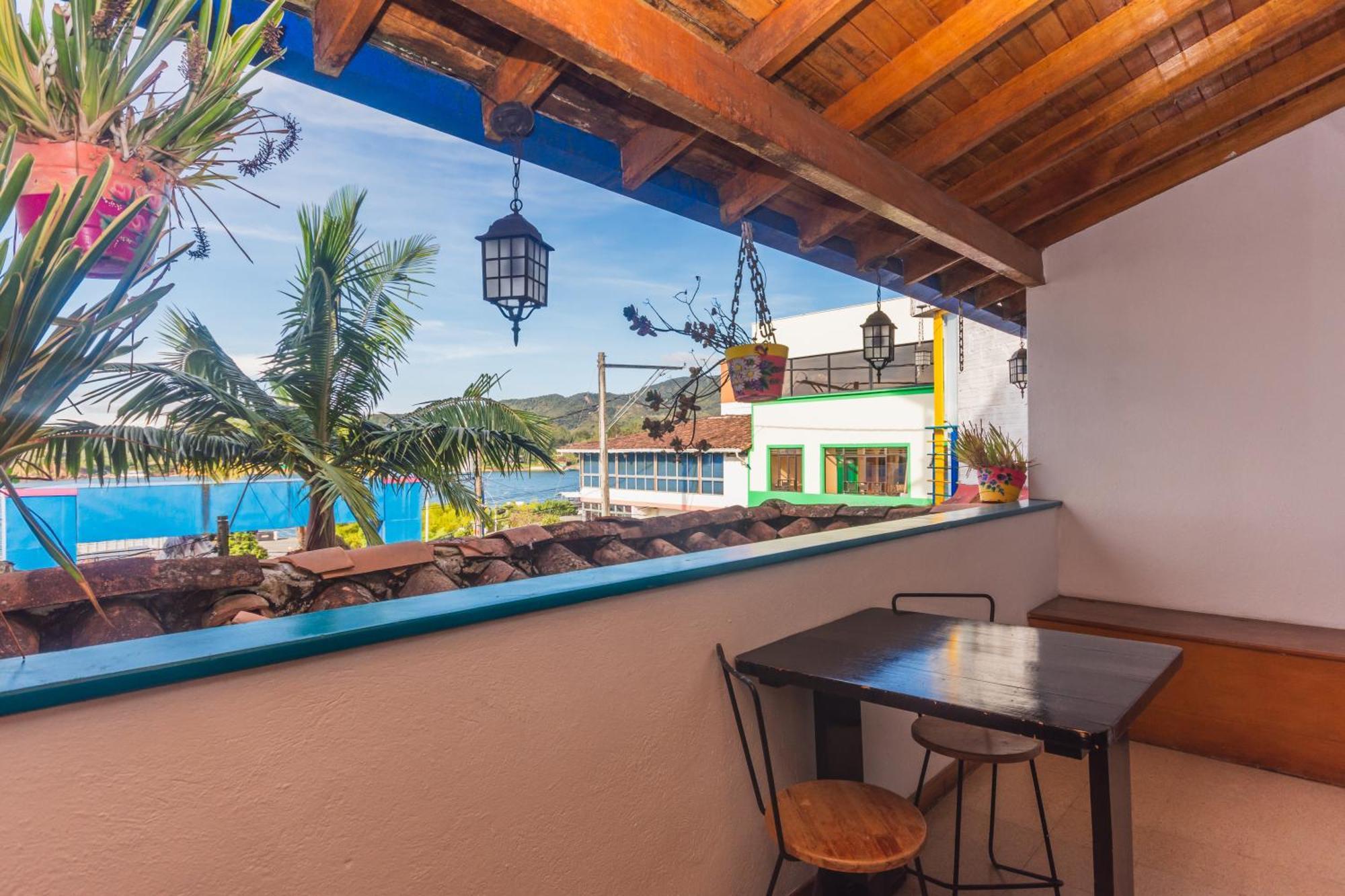 Hotel Guatatur Guatapé 외부 사진